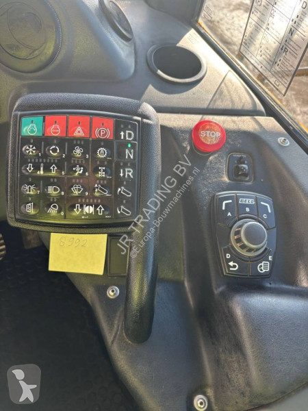 Sklápač Bell B 20 E