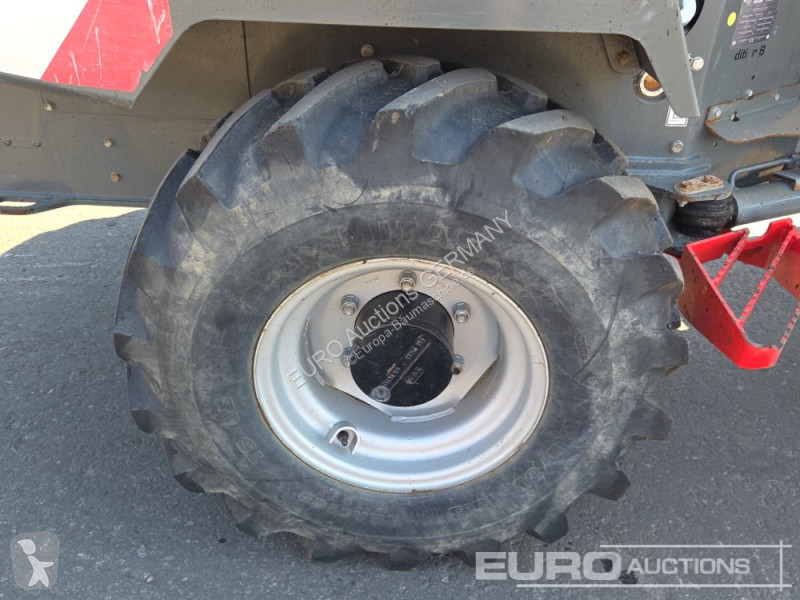 عربة قلابة Wacker Neuson DW30