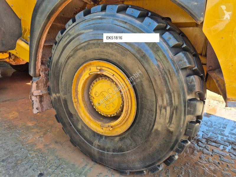 عربة قلابة Bell B45E