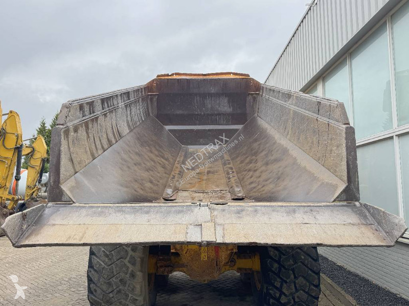 Dumper Volvo G 2016