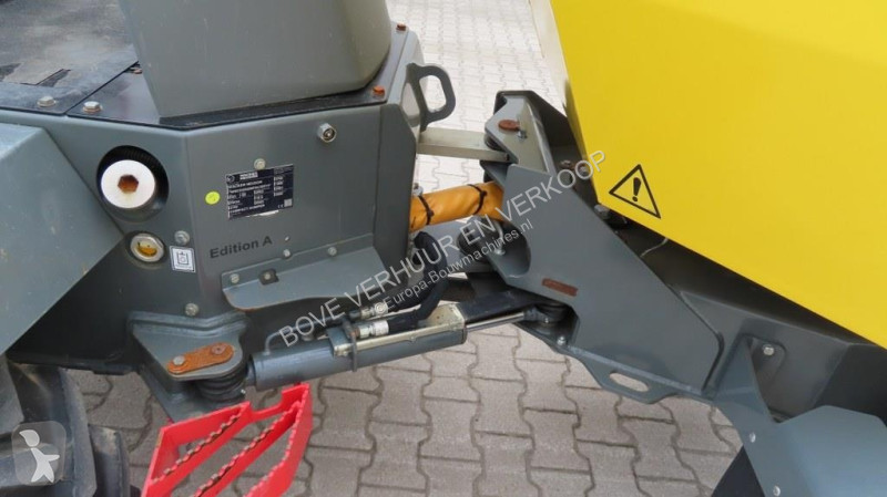 عربة قلابة Wacker Neuson DW30