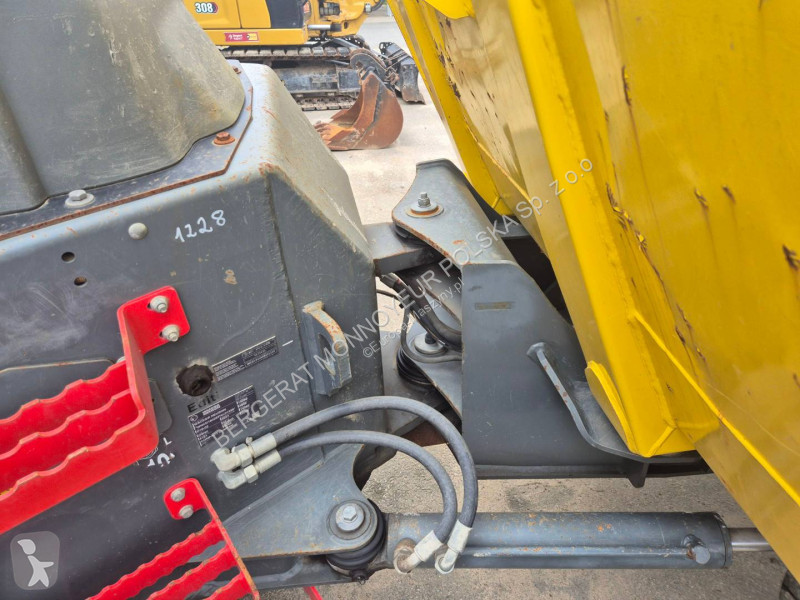 عربة قلابة Wacker Neuson