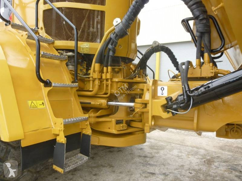 Tombereau Caterpillar 740B
