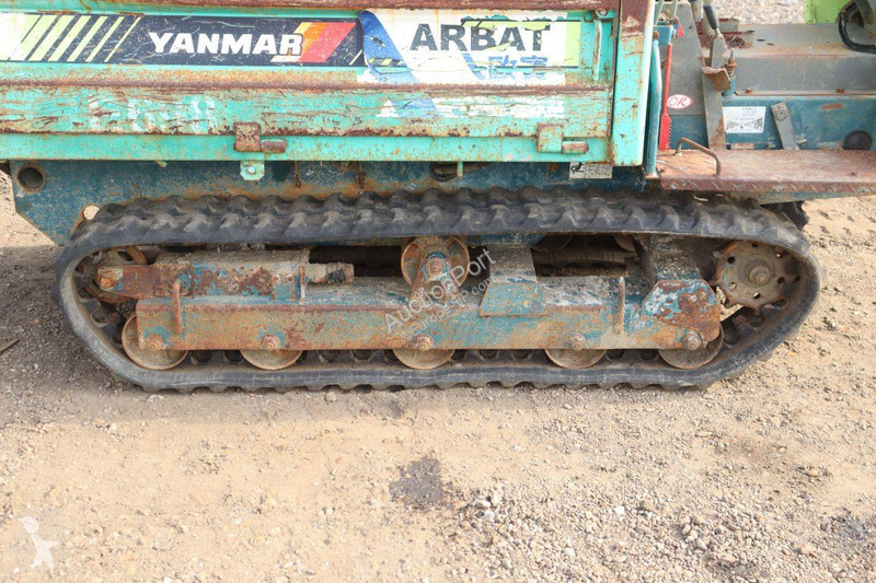Tombereau Yanmar 1