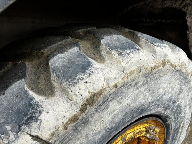 Tombereau Volvo 30C