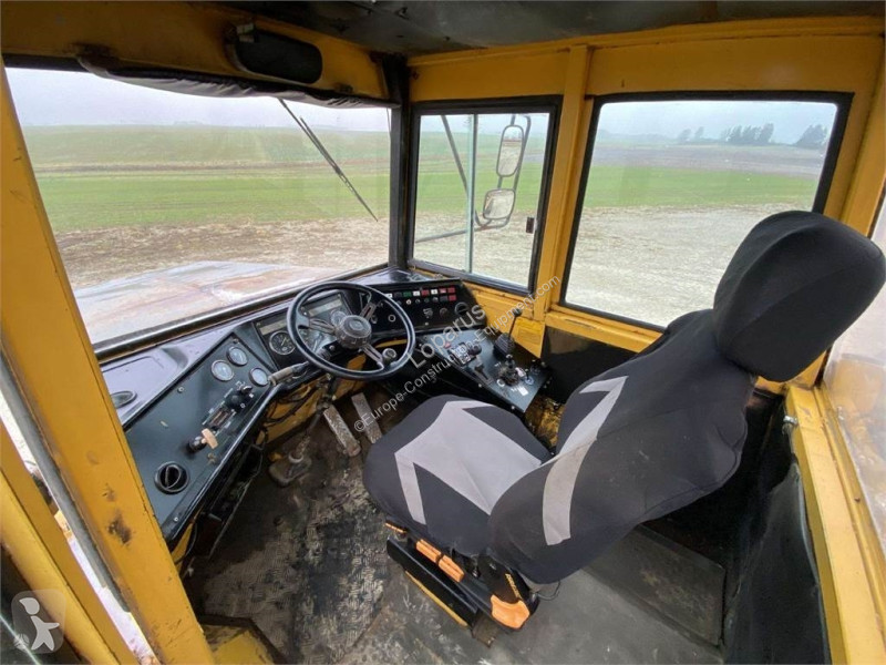 Basculantă Volvo Nr.8