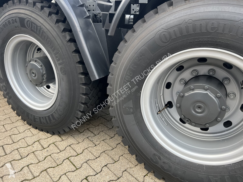 Camion Mercedes Arocs 4151 AK 8x8/4 Arocs 4151...