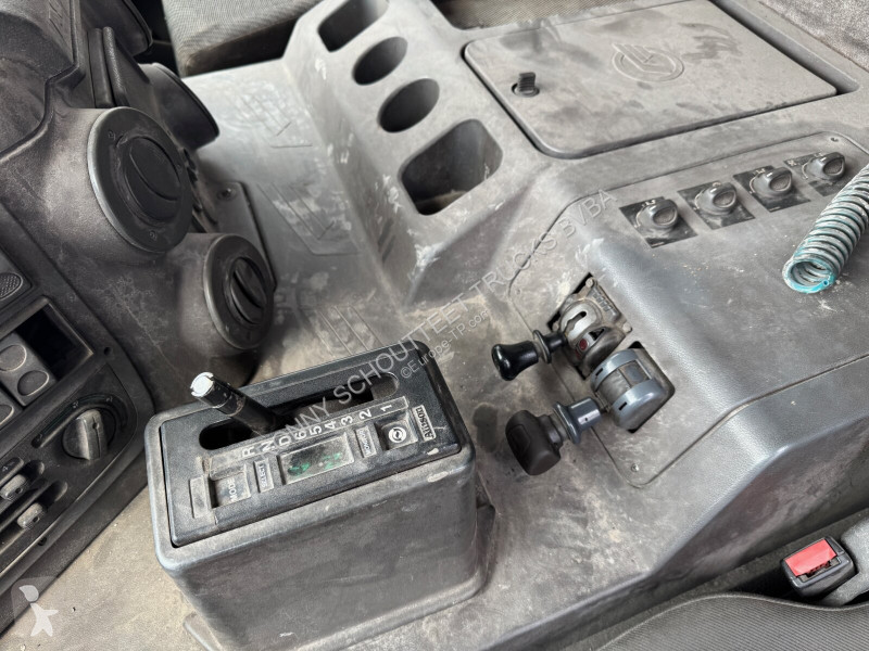 Kamion  ASTRA HHD8 86.48-80 8x6 ASTRA HHD8...