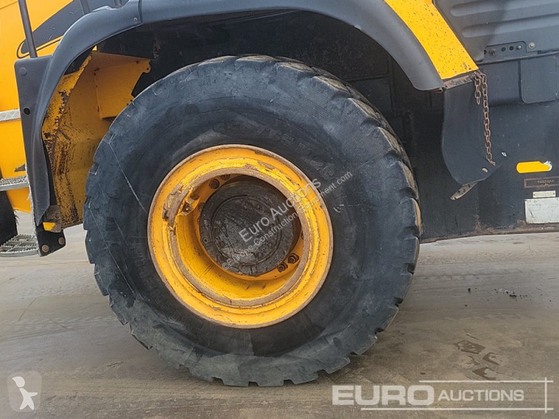 Dumper JCB 718