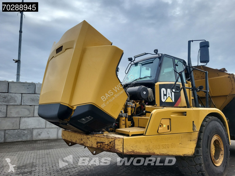 Dumper Caterpillar