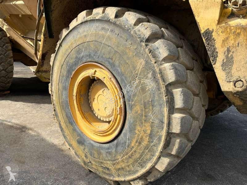 عربة قلابة Bell M 6X6