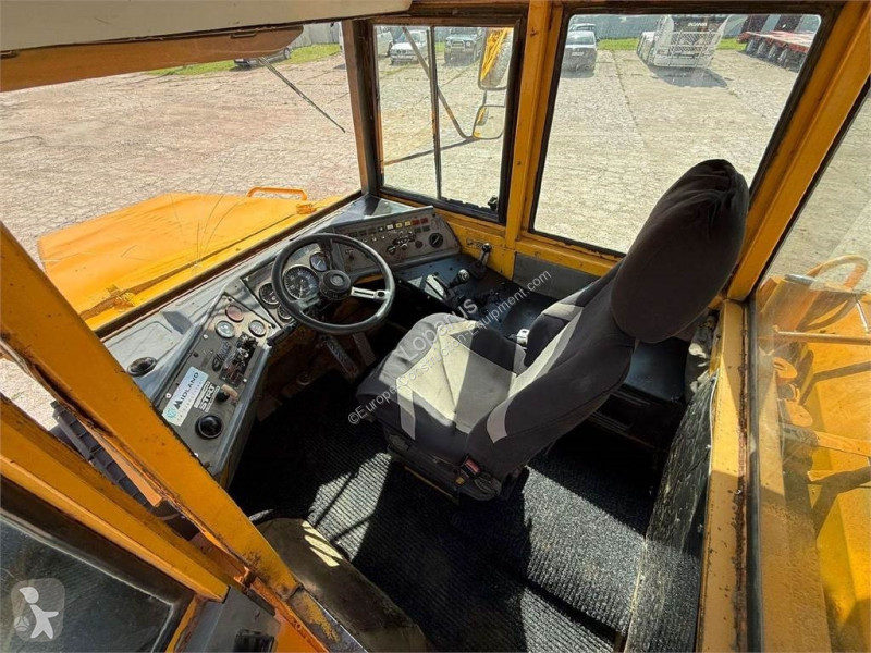 Basculantă Volvo
