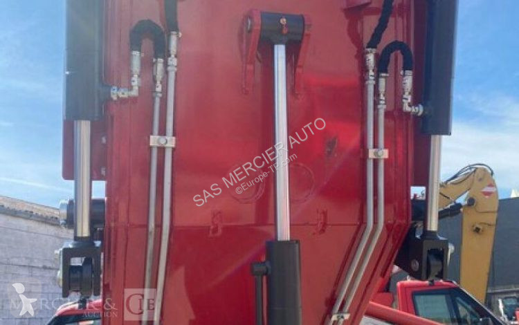Basculantă  mini dumper / chargeuse sur...