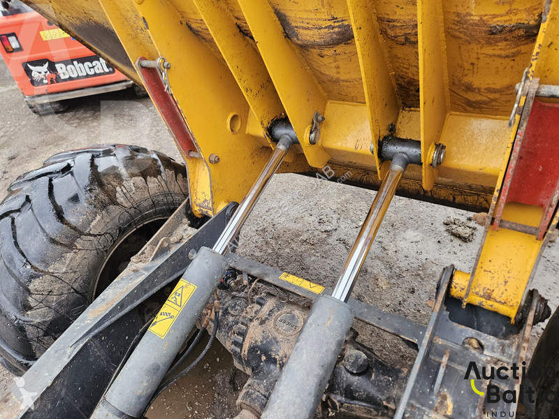 Sklápač Terex TA9