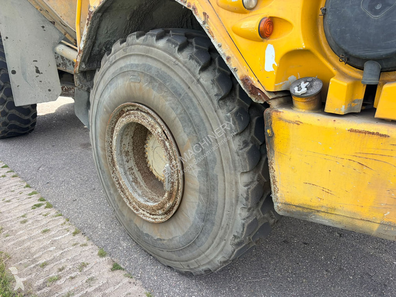 عربة قلابة Volvo