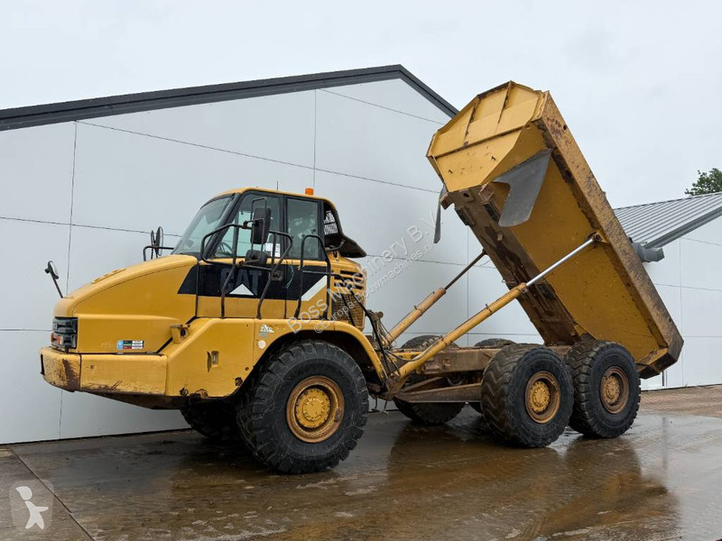 عربة قلابة Caterpillar - Body Heating / Backup...