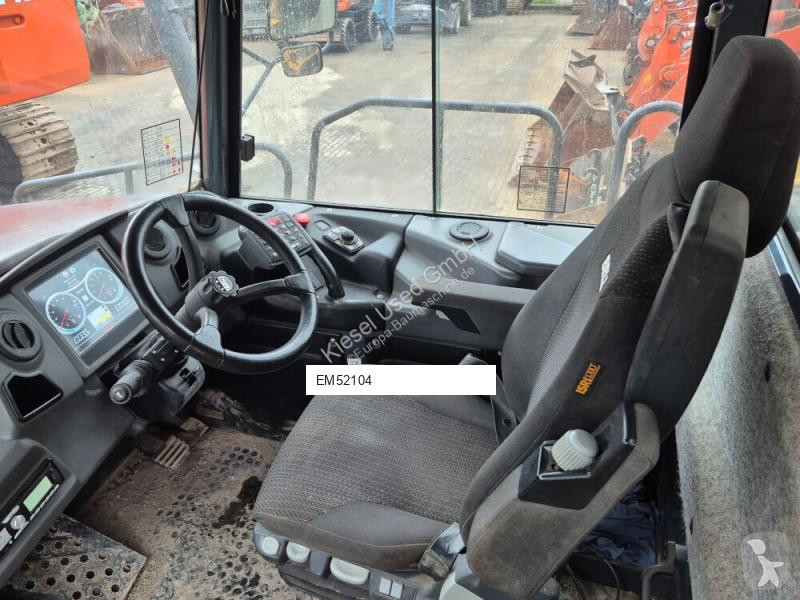 Самоскид Bell B60E