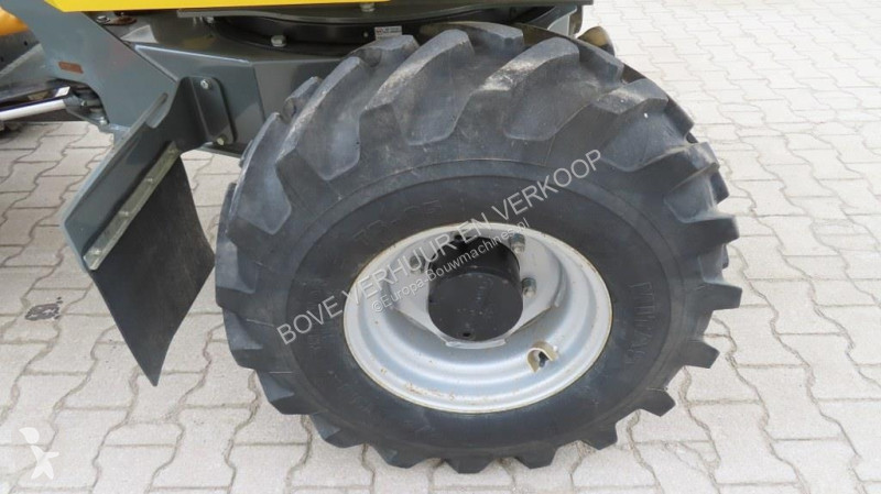 عربة قلابة Wacker Neuson DW30