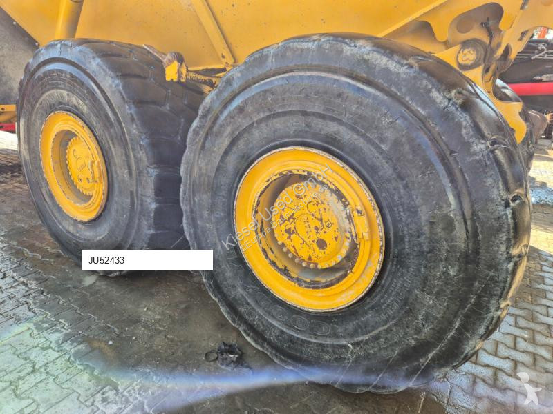 عربة قلابة Bell E