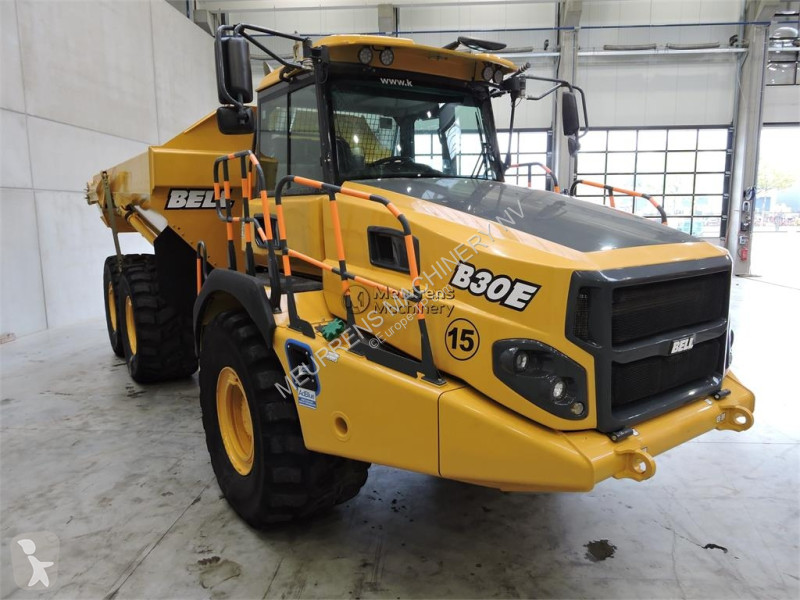 عربة قلابة Bell B30E