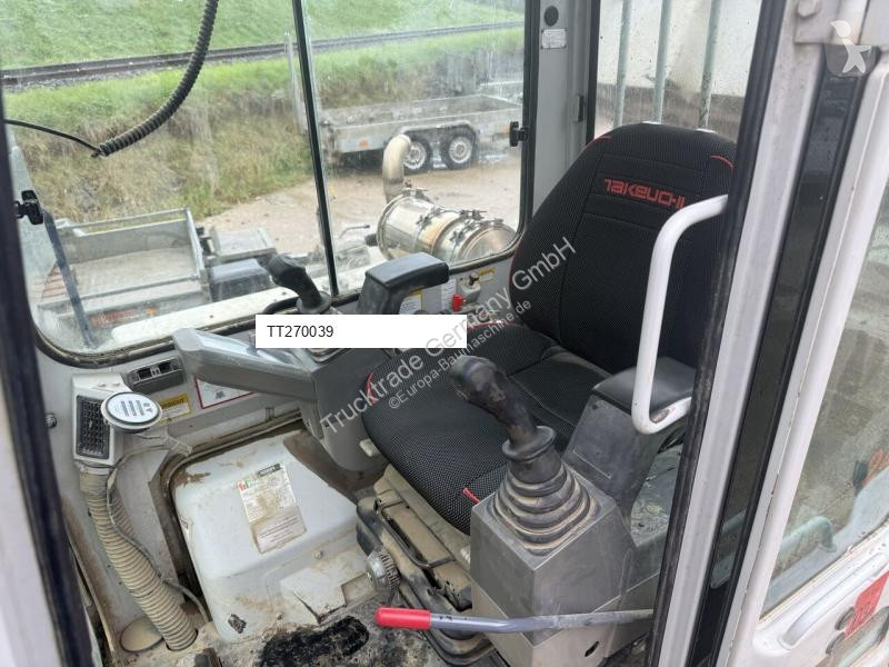 عربة قلابة Takeuchi TCR 50 Crawler Dumper