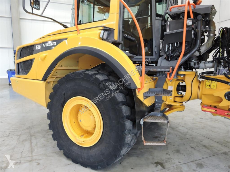 Dumper Volvo G Michelin Tyre