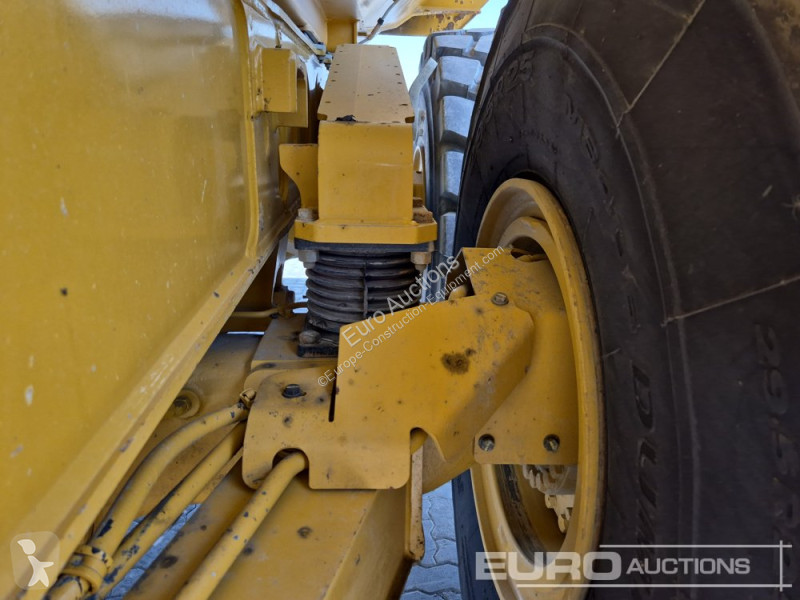 Basculantă Caterpillar 745