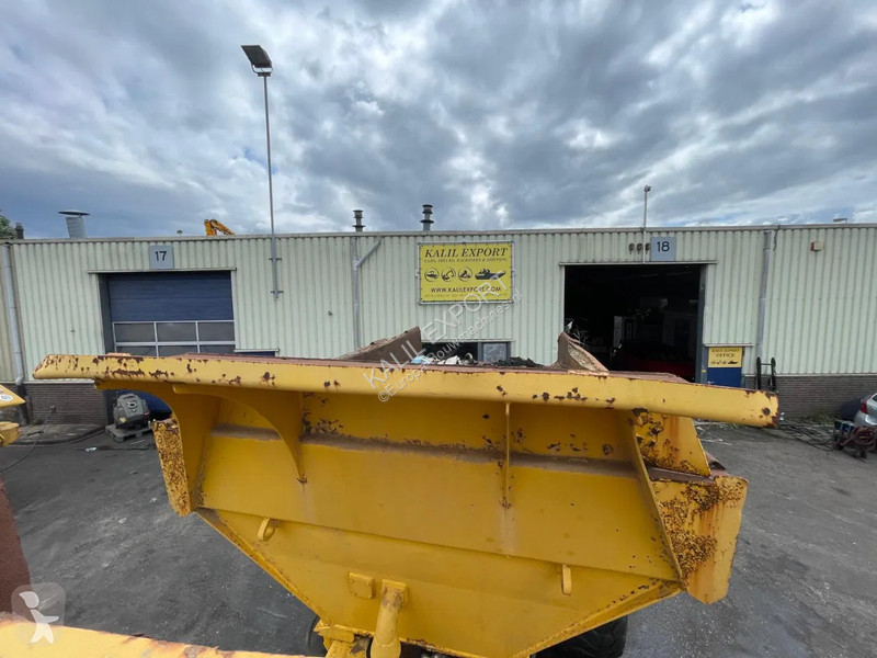 Dumper Volvo ARTICULATED DUMPER 6X6