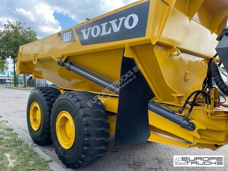 Højsidet godsvogn Volvo 6x6 - Good Tyres