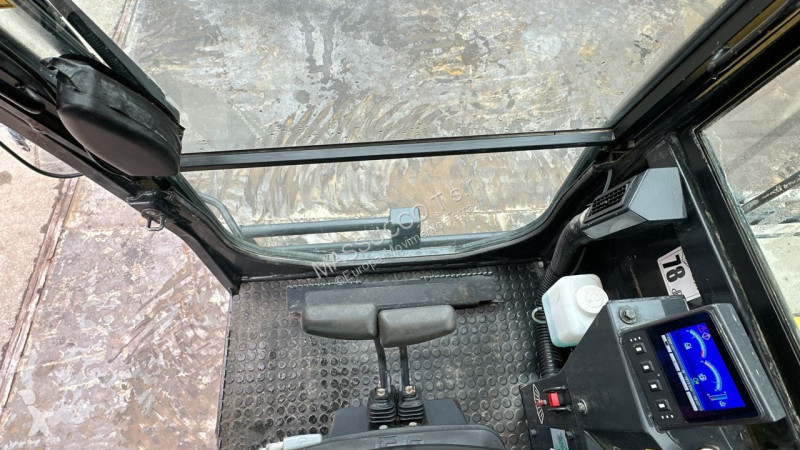 عربة قلابة Yanmar 5A TV