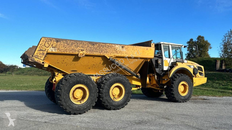 عربة قلابة Volvo 6x6