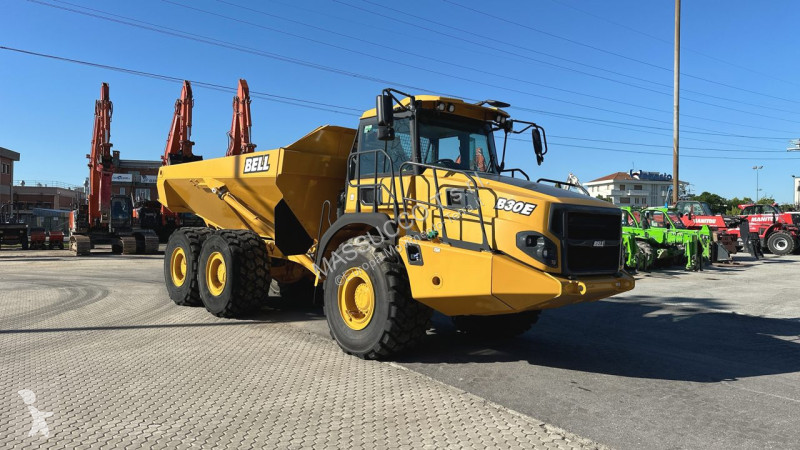 عربة قلابة Bell B30E 6X6
