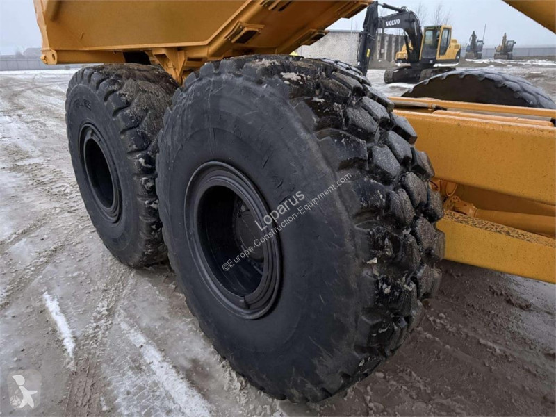 Карьерный самосвал Volvo