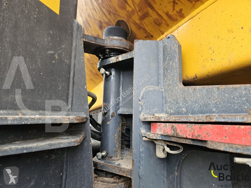 Sklápač Terex TA9