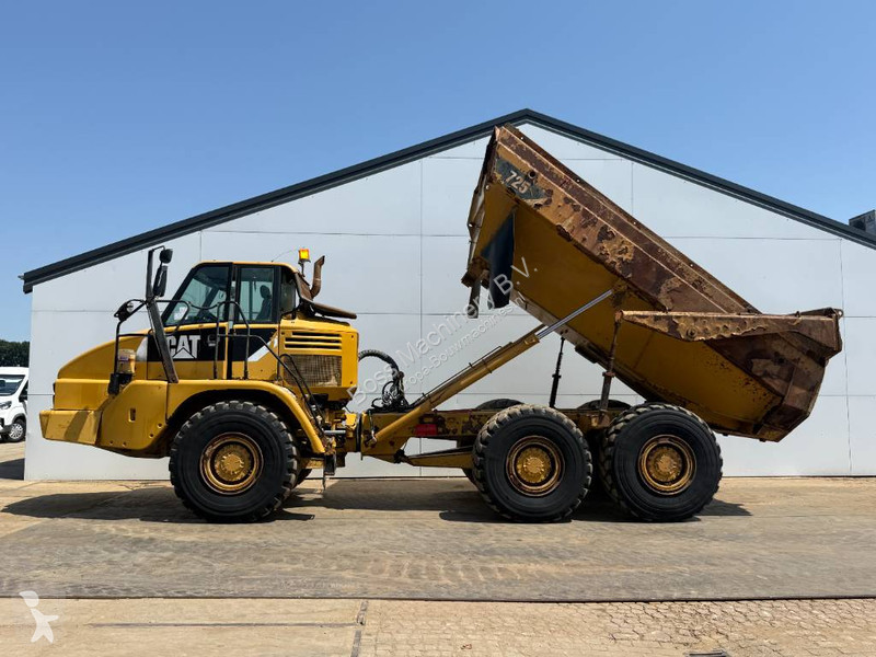 Sklápač Caterpillar - Automatic Greasing / Airco