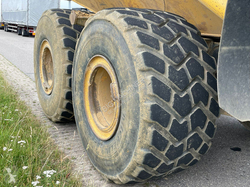 Højsidet godsvogn Komatsu HM300