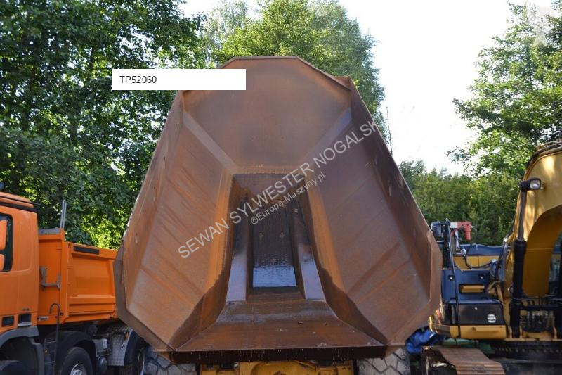 Dumper Caterpillar 730