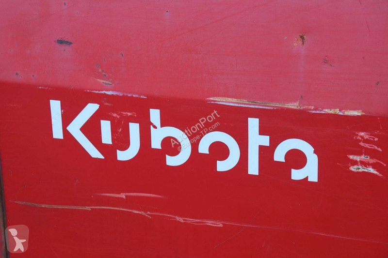 عربة قلابة Kubota