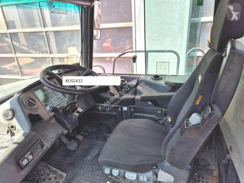عربة قلابة Bell B45E