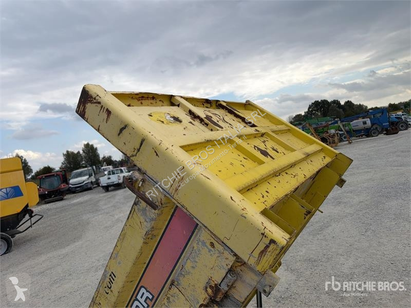 عربة قلابة Yanmar 2 Crawler Dumper