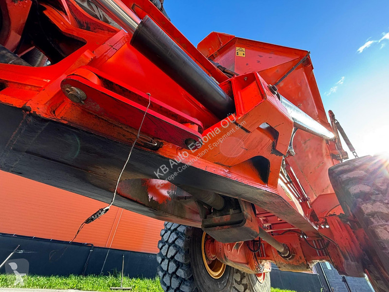 عربة قلابة Doosan 6x6