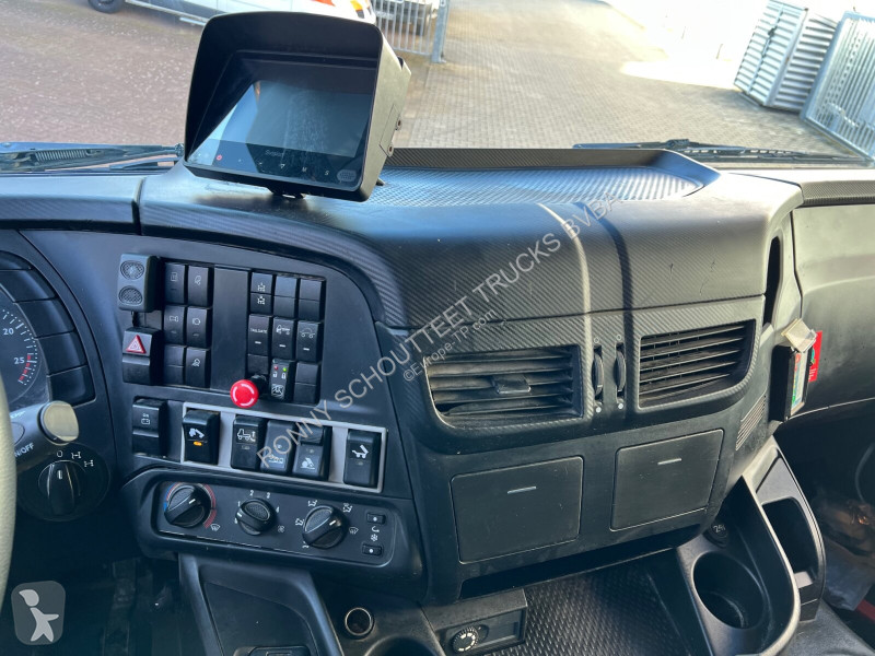 Basculantă  Trakker AD410T50 8x4 Trakker...