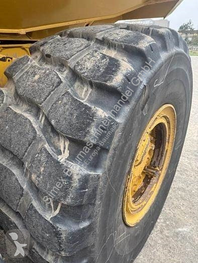 Dumper Caterpillar 730
