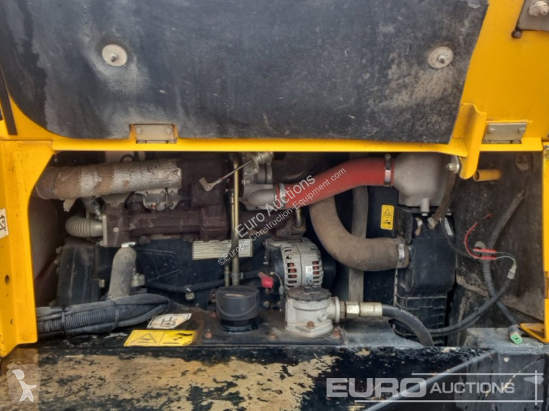 Sklápěčka JCB 6TFT