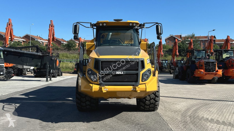 عربة قلابة Bell B30E 6X6