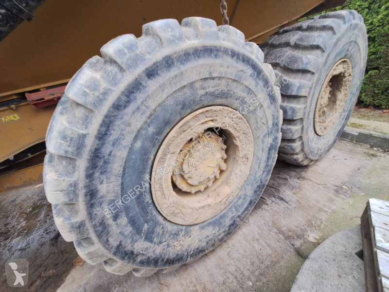 Sklápěčka Caterpillar 730-04