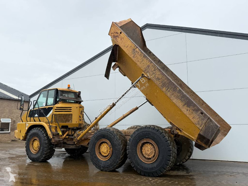 عربة قلابة Caterpillar - Body Heating / Backup...