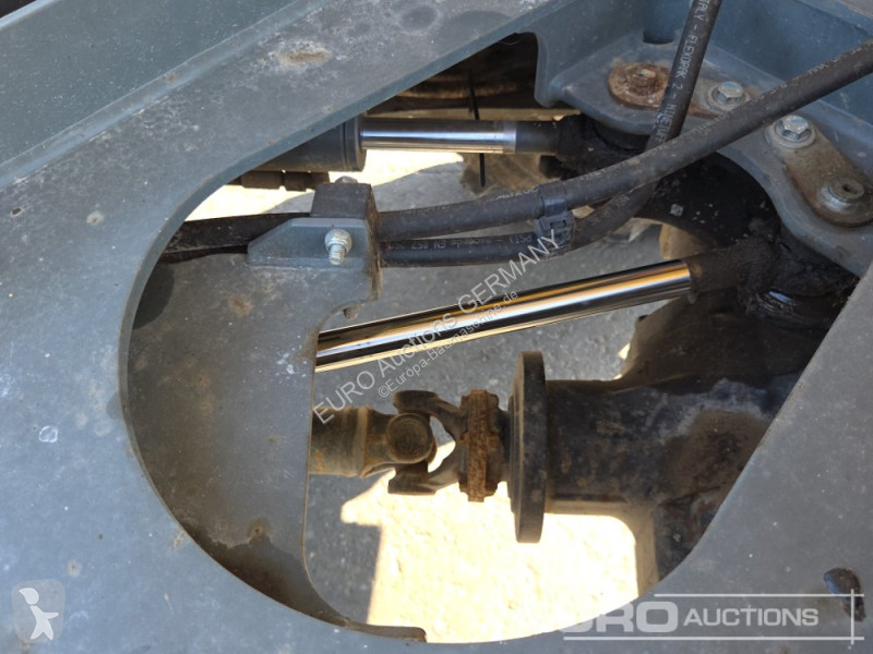 عربة قلابة Wacker Neuson DW30