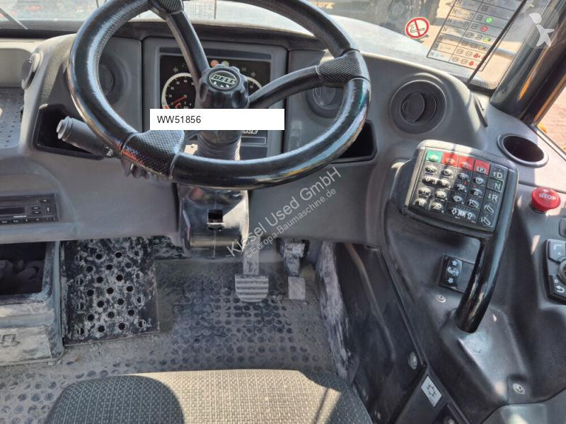 Sklápač Bell E