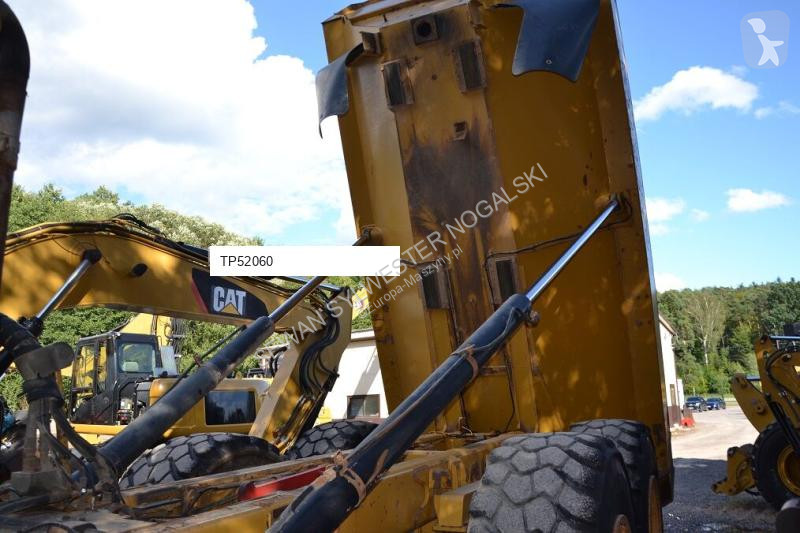 Dumper Caterpillar 730